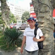  ,   Artur, 47 ,   ,   