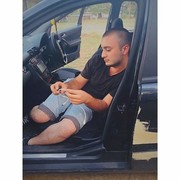  ,   David, 28 ,   ,   , c 
