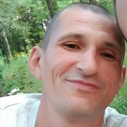  ,   Oleg, 47 ,   