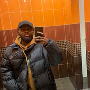  ,  Alexis, 24