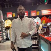   ,  Billy, 25