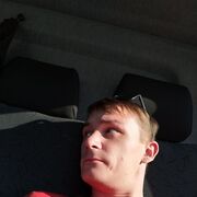  ,  Anton, 32