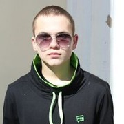  -,   , 32 ,   