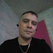   ,  Max, 33