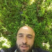  ,   Denis, 40 ,   ,   , c 