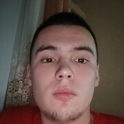  ,  Maxim, 24