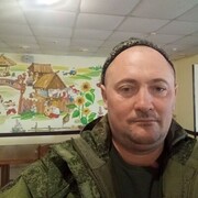  ,  Dima, 36