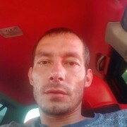  ,  Egorek, 33