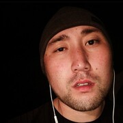  ,  Aza, 32