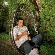  ,  Hovo, 25