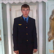  ,   Vadim, 32 ,   
