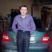  ,   Vadim, 33 ,   