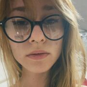  , 