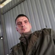  ,  Vadim, 33