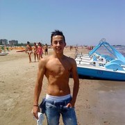  ,   Alex, 33 ,   ,   , c , 