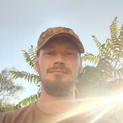  ,  Dmitri, 33