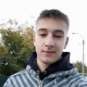  ,   Tomas, 25 ,  