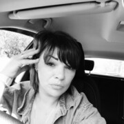  ,  Valentina, 39