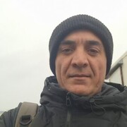  ,  Valera, 40