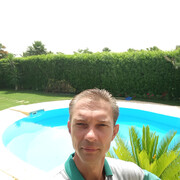  ,   Andr, 52 ,   ,   , c 