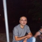  ,   Gio, 42 ,   ,   , c 