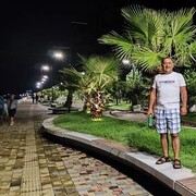  ,   Artur, 38 ,   ,   