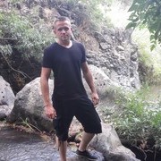  Tel Aviv-Yafo,   , 37 ,   
