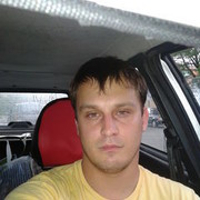  ,   Artur, 41 ,  