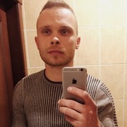  ,  Evgeniy, 33