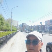  ,  Samir, 37