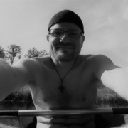 ,   Tom, 43 ,   