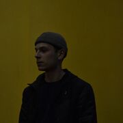  ,  Nikita, 28