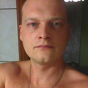  Grojec,  Den, 42