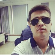  ,  Oybek, 30