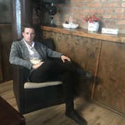  ,   Anton, 29 ,   