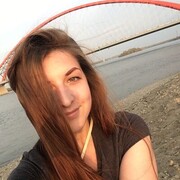  ,   Marina, 27 ,  