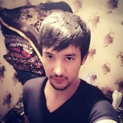  ,  Akmal, 32