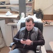  ,   Gogita, 34 ,   
