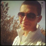  ,  Dima, 33