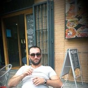  ,   Tato, 34 ,   