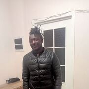  ,   Waine, 38 ,   ,   