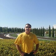  ,  Viktor, 51