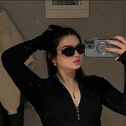  , 