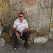  ,   Sandro, 62 ,   c 