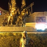  ,   Tina, 40 ,   ,   , c 
