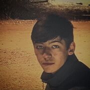  ,  Hayk, 19