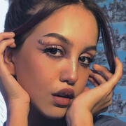  ,  Lina, 22