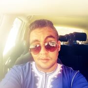  ,  Djamel, 35