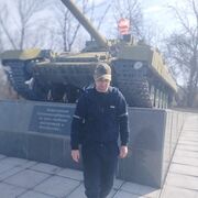  ,  Pavel, 32