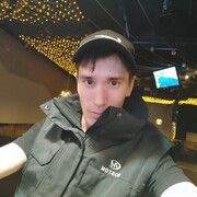  ,  Ivan, 33